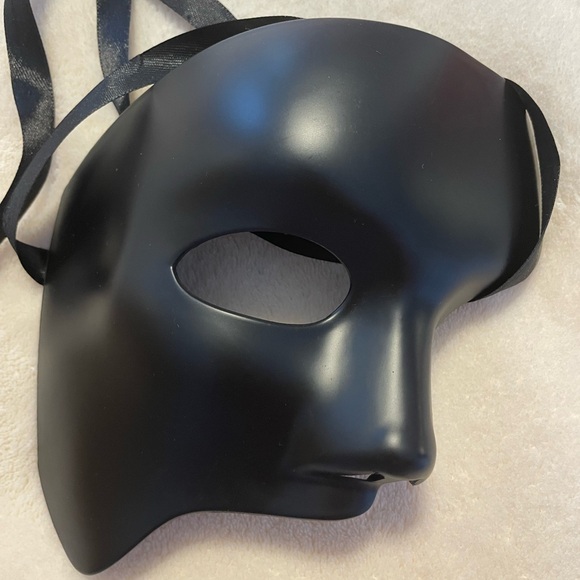 Couple Masquerade Mask . - Picture 6 of 6